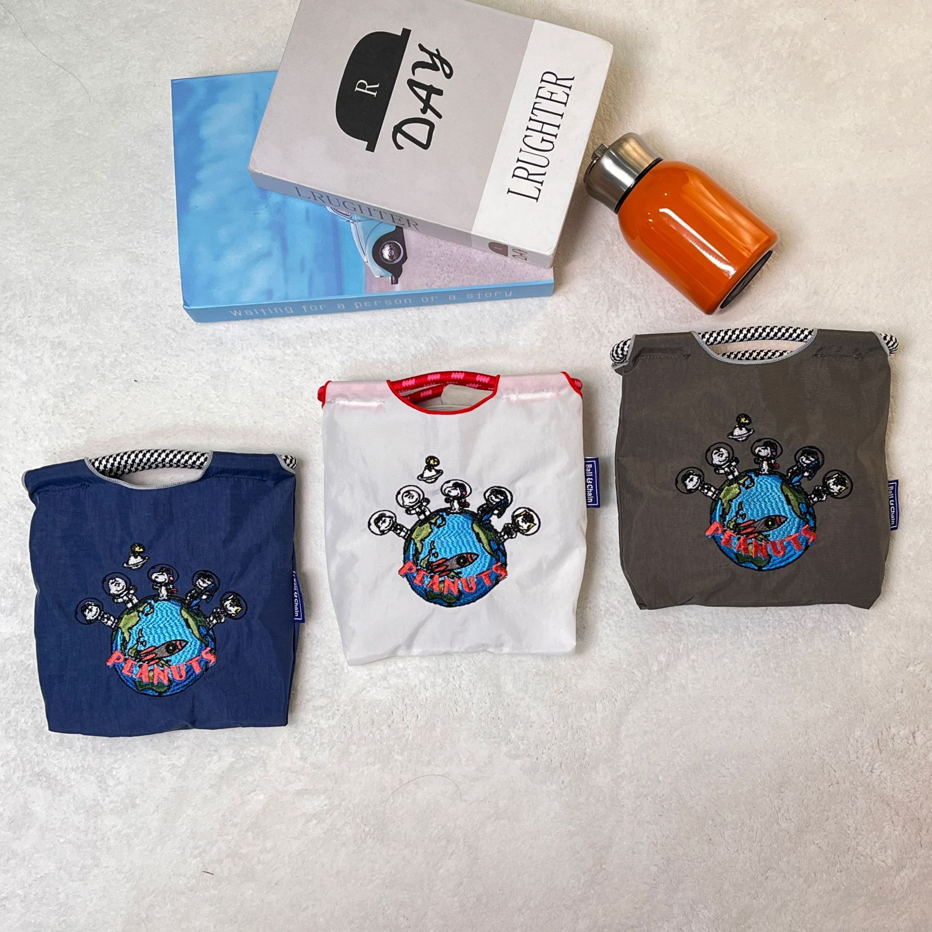 2024日系卡通小狗刺绣尼龙环保购物袋可折叠大容量便捷斜跨单肩包