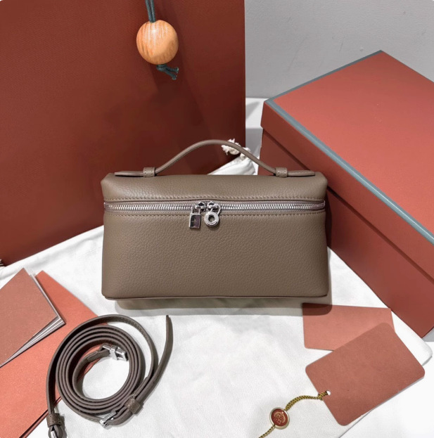 Gravel ash L19 [silver buckle]]