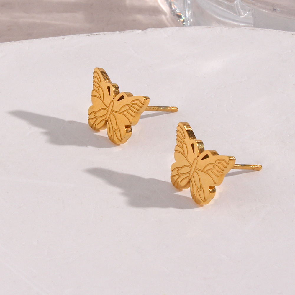 Pendientes De Animales Geométricos De Moda Chapado En Acero Inoxidable 18k Oro Tallado Mariposa Pendientes display picture 1