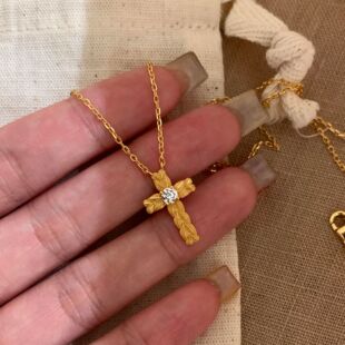 ����� С�t����������ʮ�ּ���Ů�й��L�͹����X�Lһ�����l