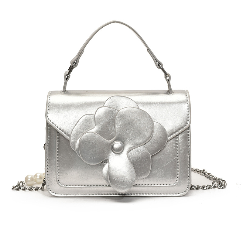 Versión coreana de moda moda moda estilo occidental cadena portátil pequeño bolso cuadrado femenino 2025 nuevo bolso de mensajero de hombro simple casual de todo fósforo