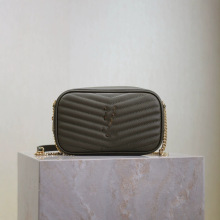 2024�¿����K���C���ɐ�С�����ٴ�W�tͬ��μ�б��Ů�� ���