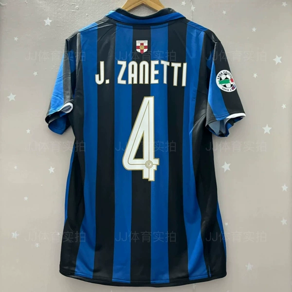 0708 Inter Milan’s home stadium printed No. 4 +1 armband
