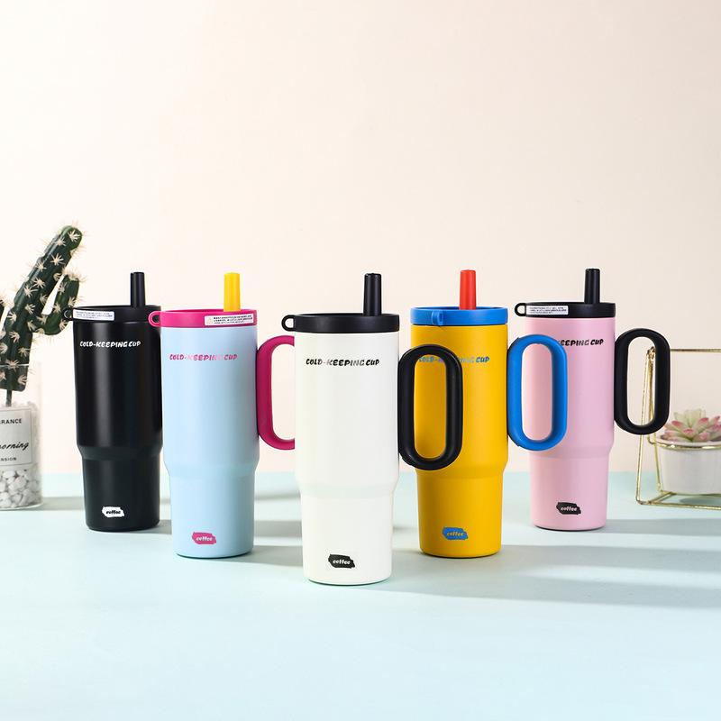 New High-Looking Handle Ice Cup, Fashionable Large-Capacity Straw Thermos Cup, Outdoor Car-Mounted Portable Car Cup