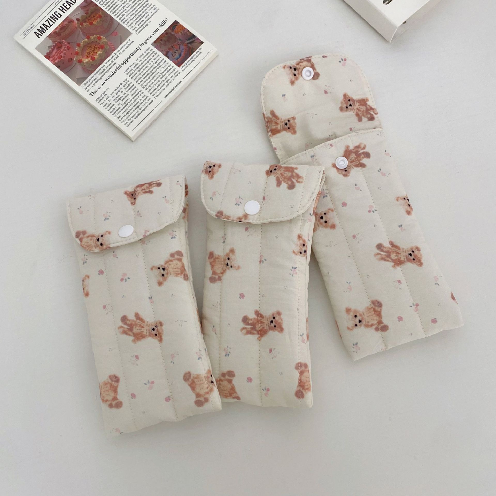 Ins漫画熊眼鏡収納バッグ綿圧壊サングラス袋携帯サングラス収納眼鏡袋布袋