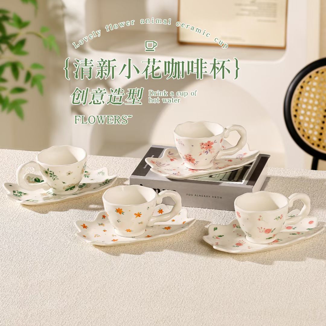 Creativa flor nórdica personalidad taza de plato combinación de taza de cerámica marca regalo de mano taza de té de la tarde taza de café alto valor facial