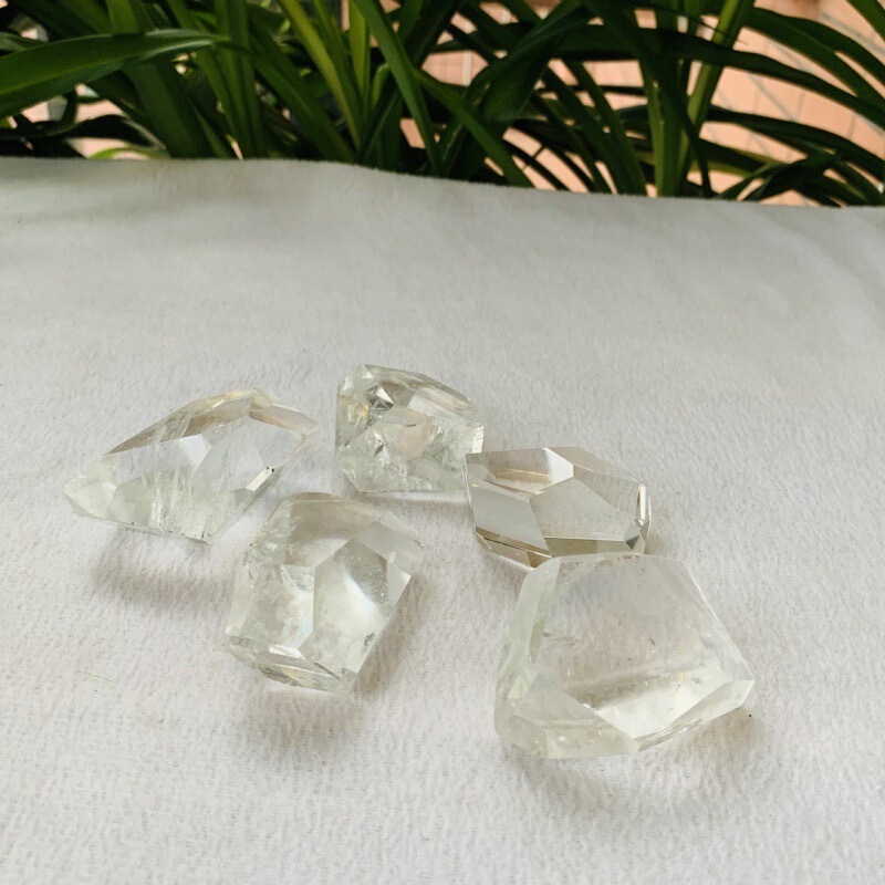 白水晶随型原石打磨大小颗粒把玩石天然水晶摆件 图 7