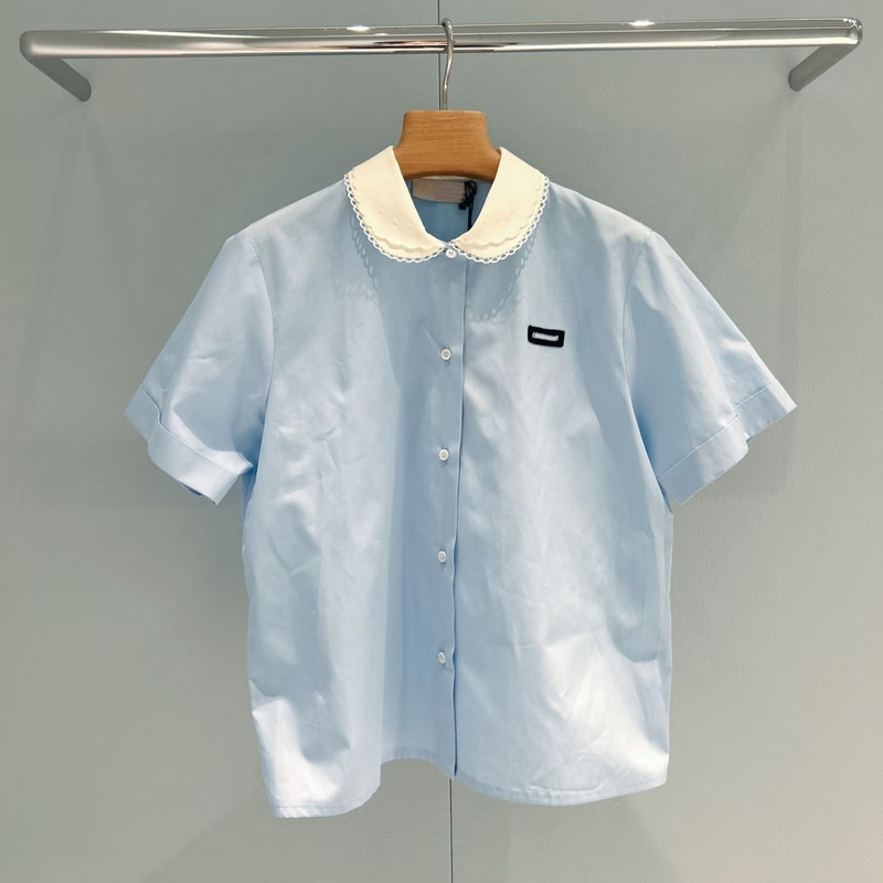 Correct Version Miu26 Summer New Style Doll Collar Shirt Short-Sleeved College Style Women's Shirt with Turn-Down Collar and Single-Breasted Buttons Correct Version Miu26 Summer New Style Doll Collar Shirt Short-Sleeved College Style Women's Shirt with Turn-Down Collar and Single-Breasted Buttons
