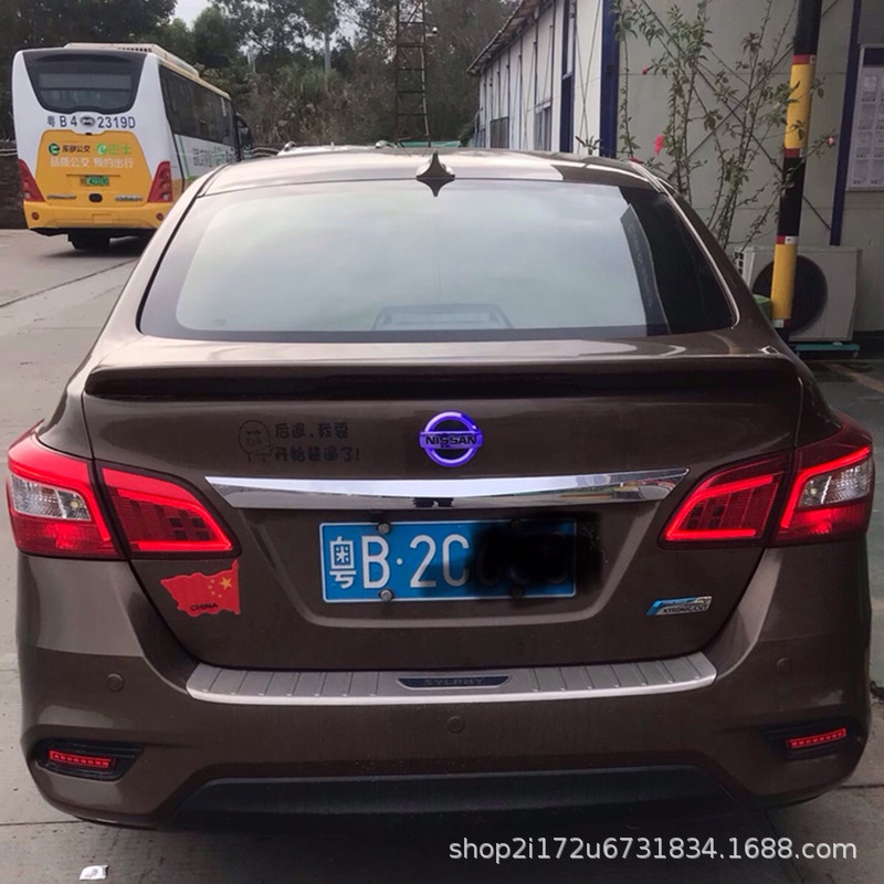 Suitable for 5D Nissan Car Logo Light-Up Led Rear Emblem Lights for X-Trail, Patrol, Tiida, Livina, and Duke
