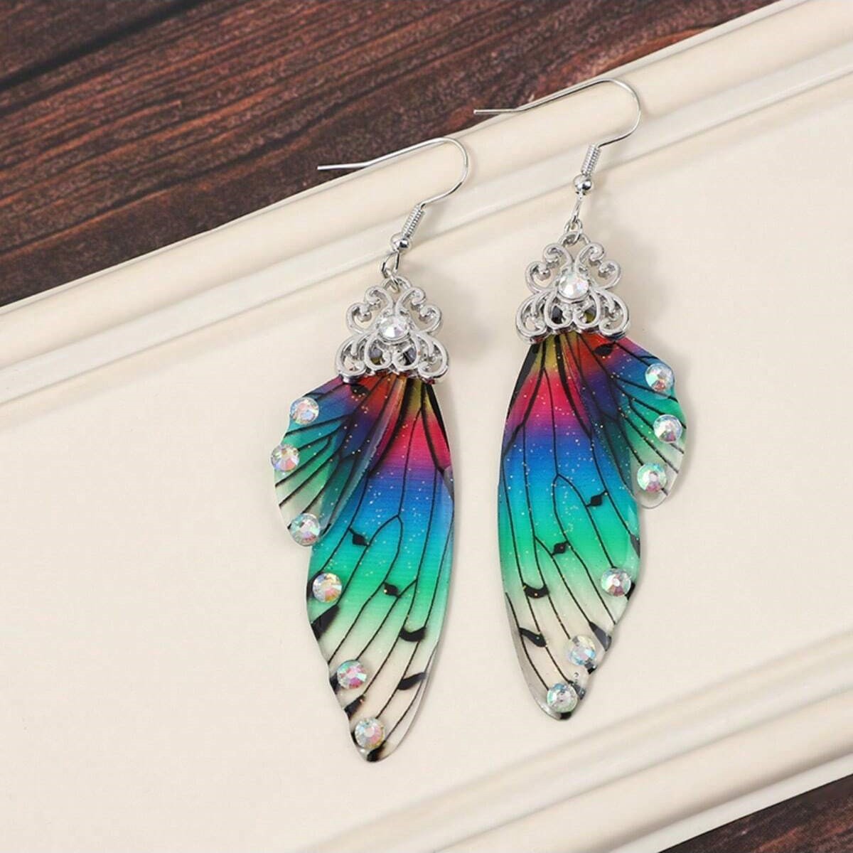 Corea del Sur elegante larga mariposa alas pendientes de novia personalidad femenina moda animal pendientes simulación cigarra alas pendientes