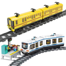 MOC积木火车轨道香港电轨城市地铁广州一号线MOC客运列车拼装玩具