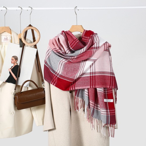 European and American Fashion Classic Color Grid Scarf for Women Autumn and Winter Warmth Preservation Fake Cashmere Scarf for Men and Women Same Style Factory