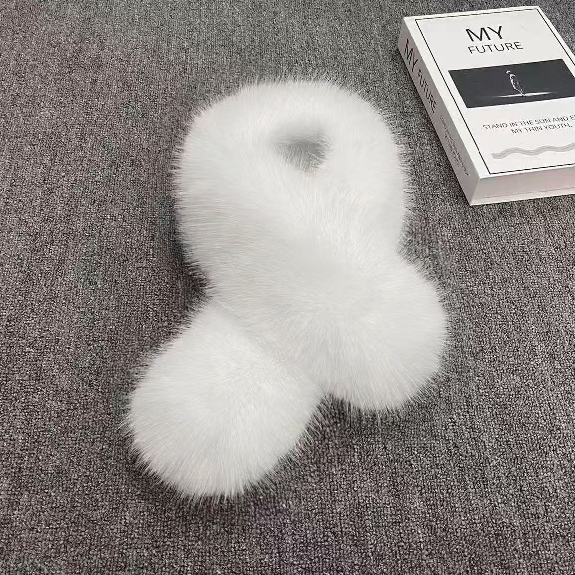 Bufanda Cruzada de Piel Sintética de Zorro de Peluche Térmica y Cortavientos para Invierno