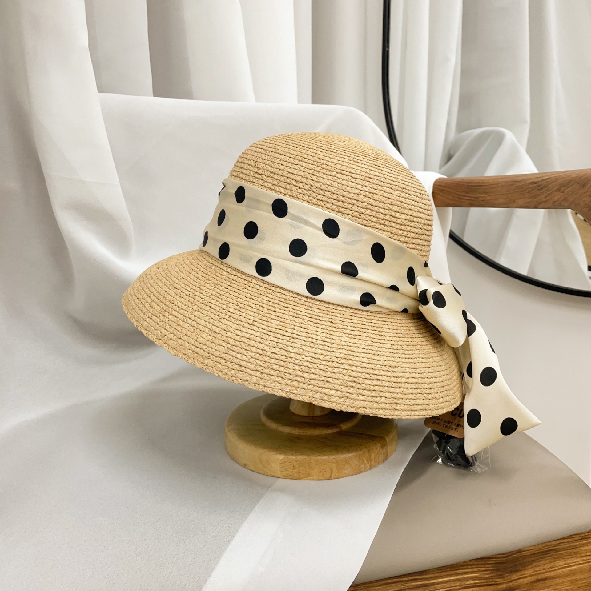 Cappello di paglia vintage stile hepburn per donna con fiocco_voghion.com
