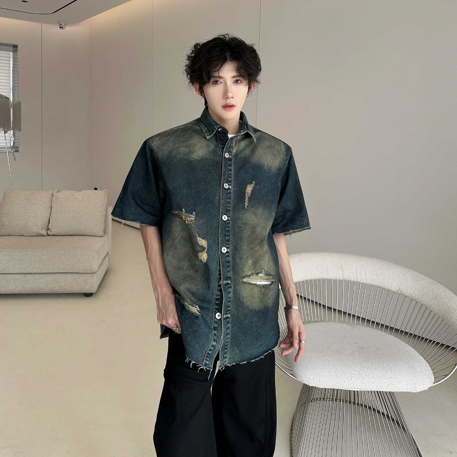 American Retro Style Ripped Denim Jacket Shirt for Men in Summer, High-End and Handsome Short-Sleeved Denim Shirt Trend