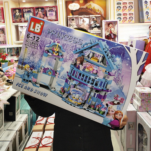 Girls assembled building blocks ice and snow castle princess gift box girls assembled small particle building blocks Elsa toys