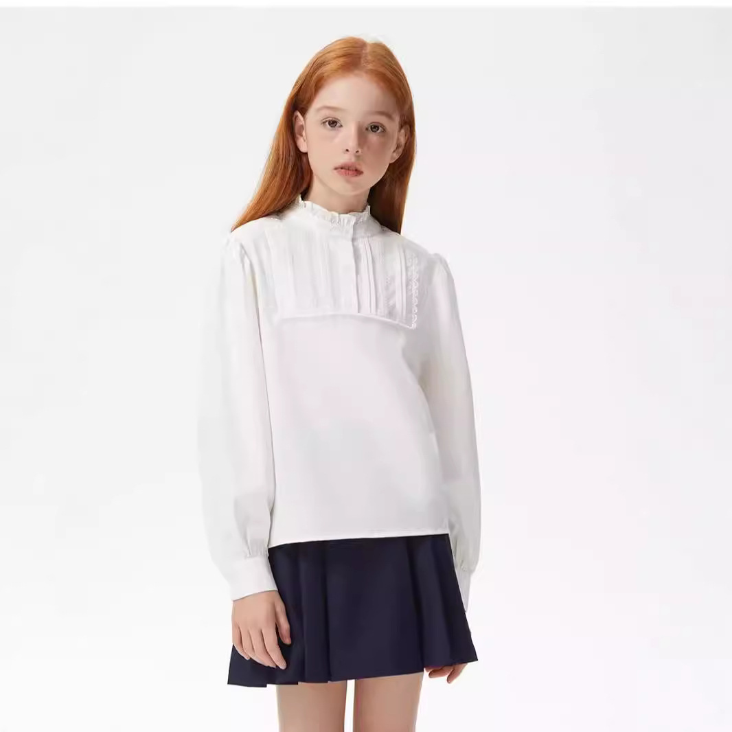 New Autumn Arrival: British Preppy Style, Pure Cotton Long-Sleeved Children's Base Layer, Autumn/Wearable for Middle and Large Children, Stylish for School Wear, Long-Sleeved Base Layer