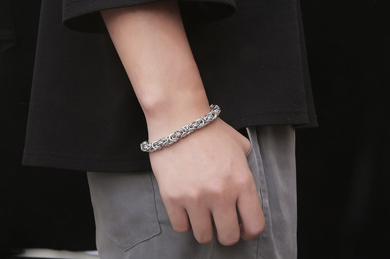 Fashion Retro Woven Titanium Steel Bracelet display picture 6