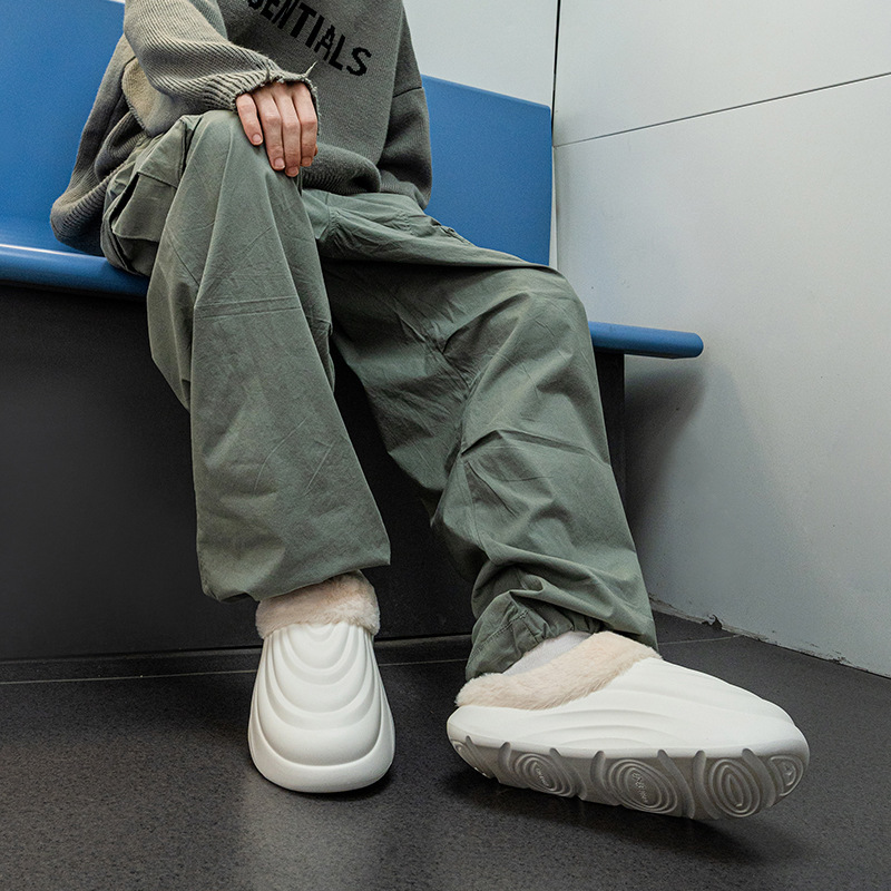 繭を割った2024冬の新しいベルベットと綿の靴の高颜値家の滑り止め保温綿は男の外に着る|undefined
