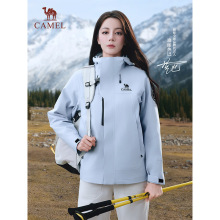 迪丽热巴同款骆驼冲锋衣三合一抓绒内胆防水外套男女防风登山服新