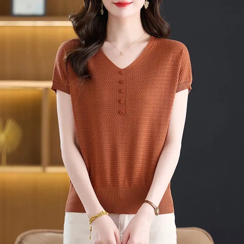【Instant Stock Release】Summer New Solid Color Lyocell Tencel V-Neck T-Shirt for Women, Stylish Loose and Slim-Fitting Knit Short