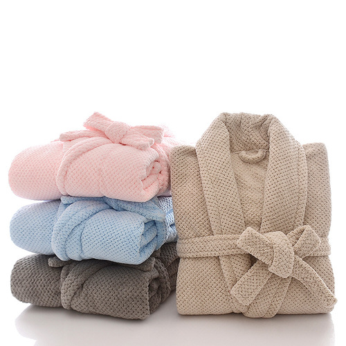 Wholesale coral velvet pineapple plaid bathrobe soft absorbent thickened home robe hotel adult bath robe