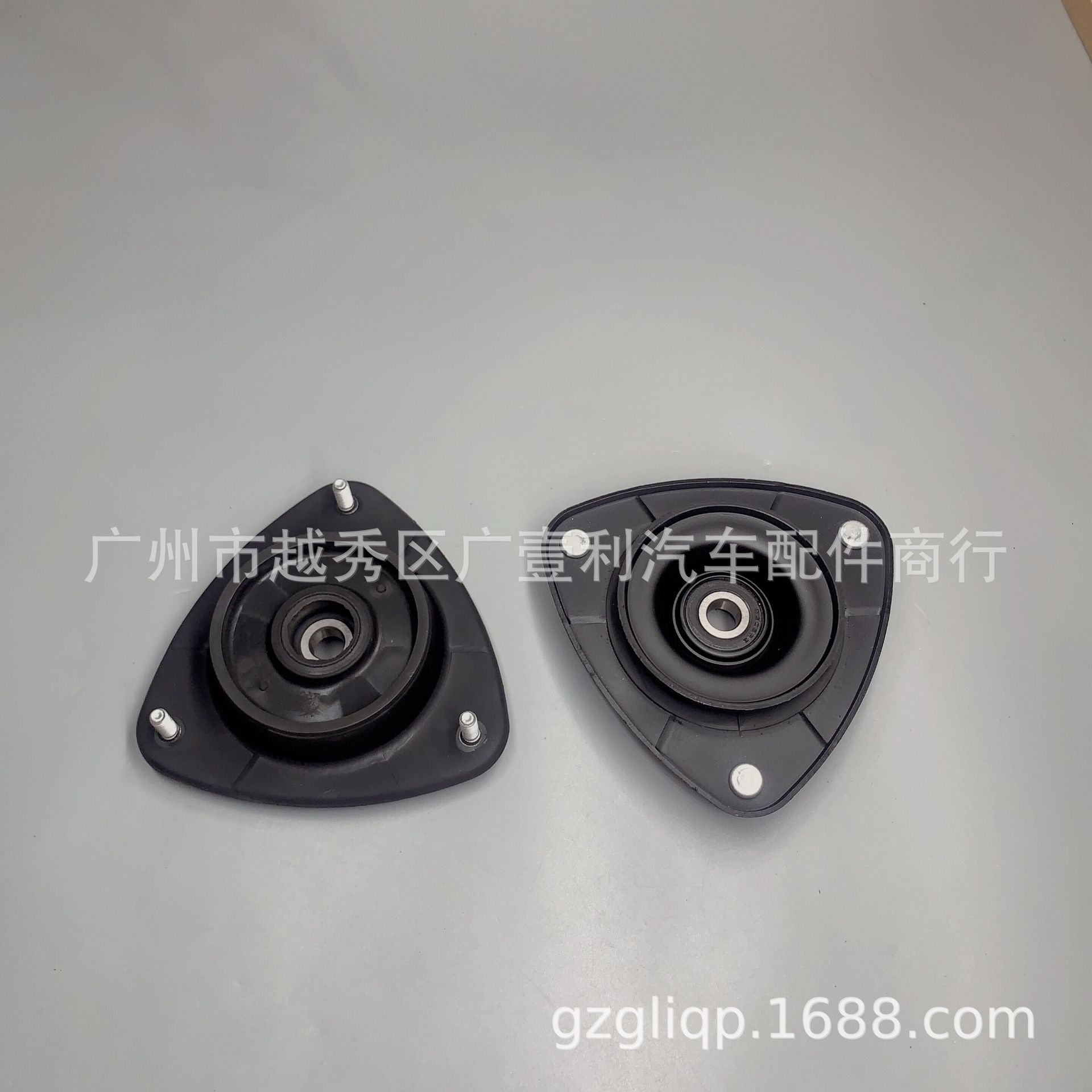 Applicable to 20320-Aa100 20320-Aj000 Su003-00373 Subaru Ae86 Front Top Rubber Bushing