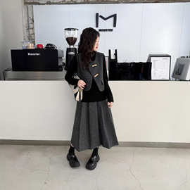 女童小香风连衣裙2025新款春秋装轻奢气质洋气中大童毛呢裙三件套