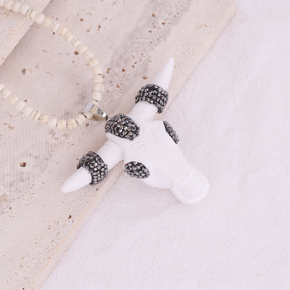 new bohemian bull head full rhinestone bull head pendant necklace