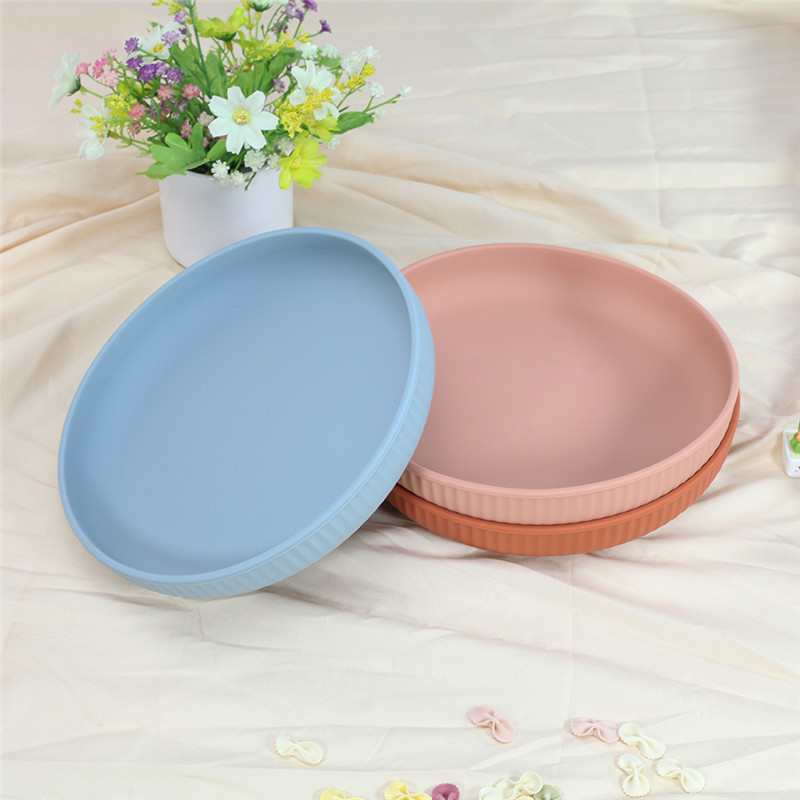 New Baby Dinner Plate, Large Suction Cup, Integrated Baby Silicone Tableware, Food Tray, Learning Eating Training Spoon Tableware