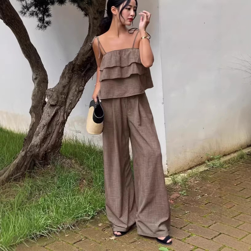2026 Summer New Solid Color Suspender Set for Women, Layered Top, High-Waisted Wide-Leg Pants Two-Piece Set for Work and Leisure