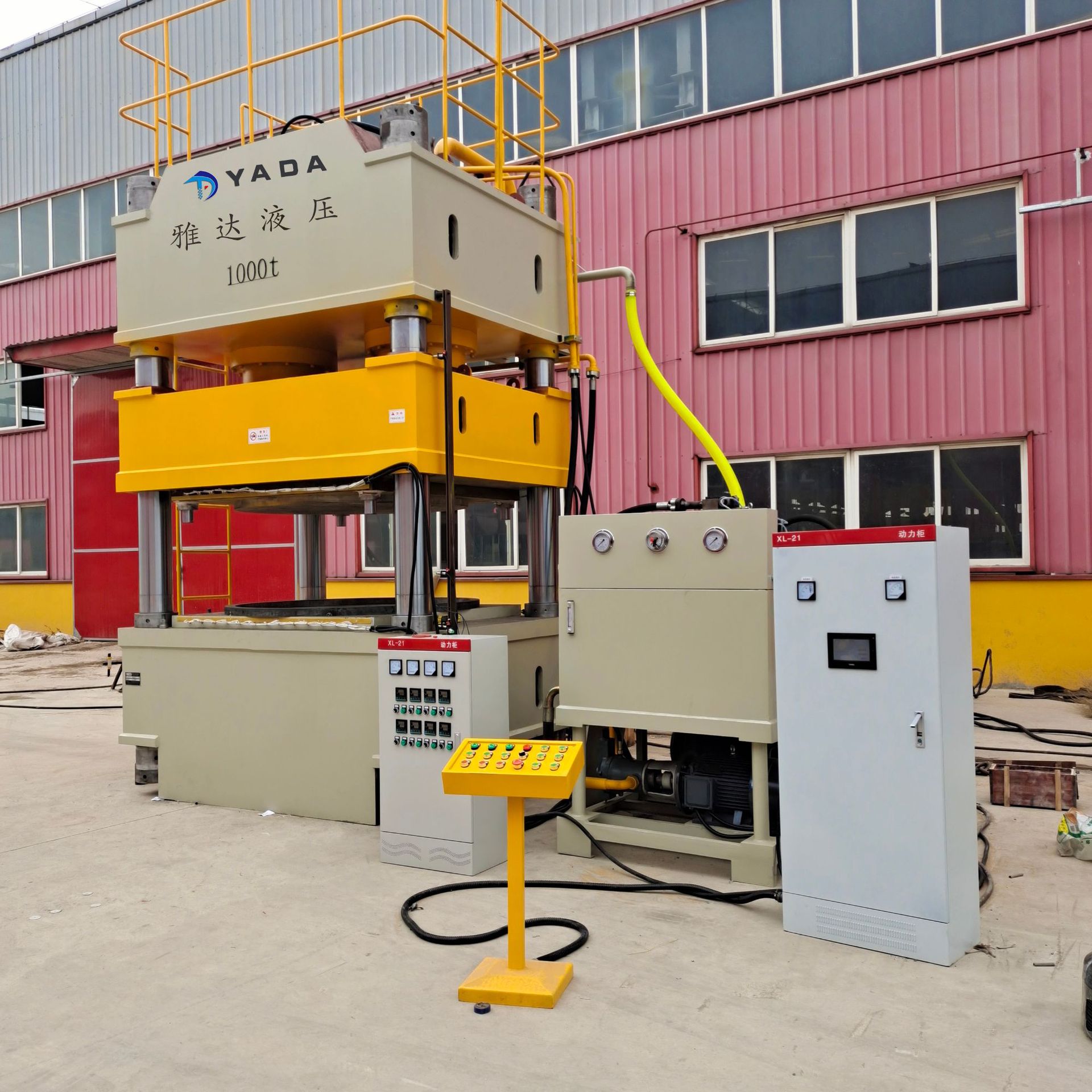 1000T四柱液压机多规格BMC复合材料漏粪板保育板热压液压机