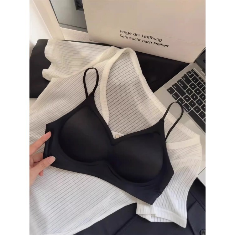シームレスな乳肌の拡張とウエストの細い女性用下着 2025 新しいコミック胸小さな胸プッシュアップ固定ブラジャー|undefined