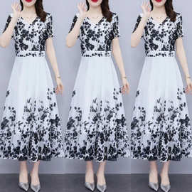 水墨画雪纺连衣裙女2025年夏季新款气质优雅百搭沙滩仙女裙中长裙