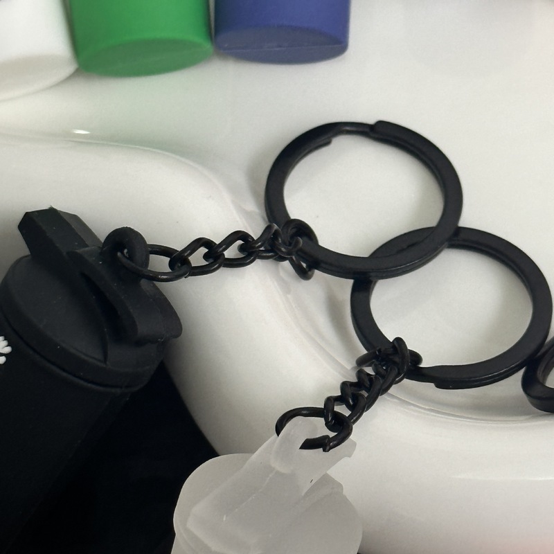 アウトドアスポーツの同タイプの創意的な小さい水杯の包みは混合して飾ることを掛けます。|undefined