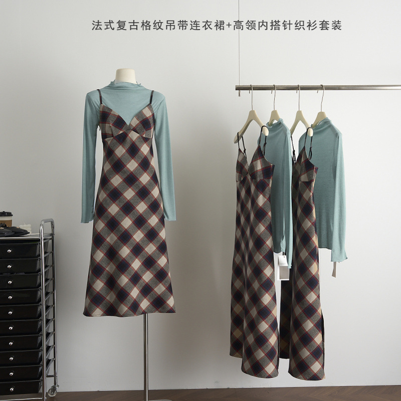 HelloooEat 法式复古格纹吊带连衣裙2025秋季新款v领显瘦中长裙女|undefined