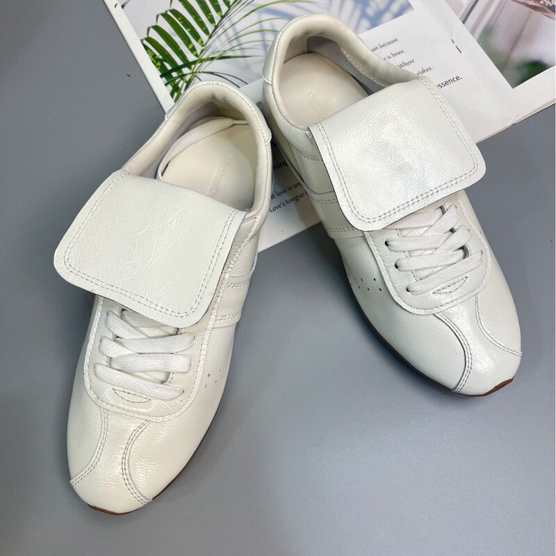 Spanish m Women's Shoes D2026 Autumn and Winter New Model Genuine Leather Lace-Up Breathable Flip-Top Design Soft Sneakers German Training Shoes Spanish m Women's Shoes D2026 Autumn and Winter New Model Genuine Leather Lace-Up Breathable Flip-Top Design Soft Sneakers German Training Shoes