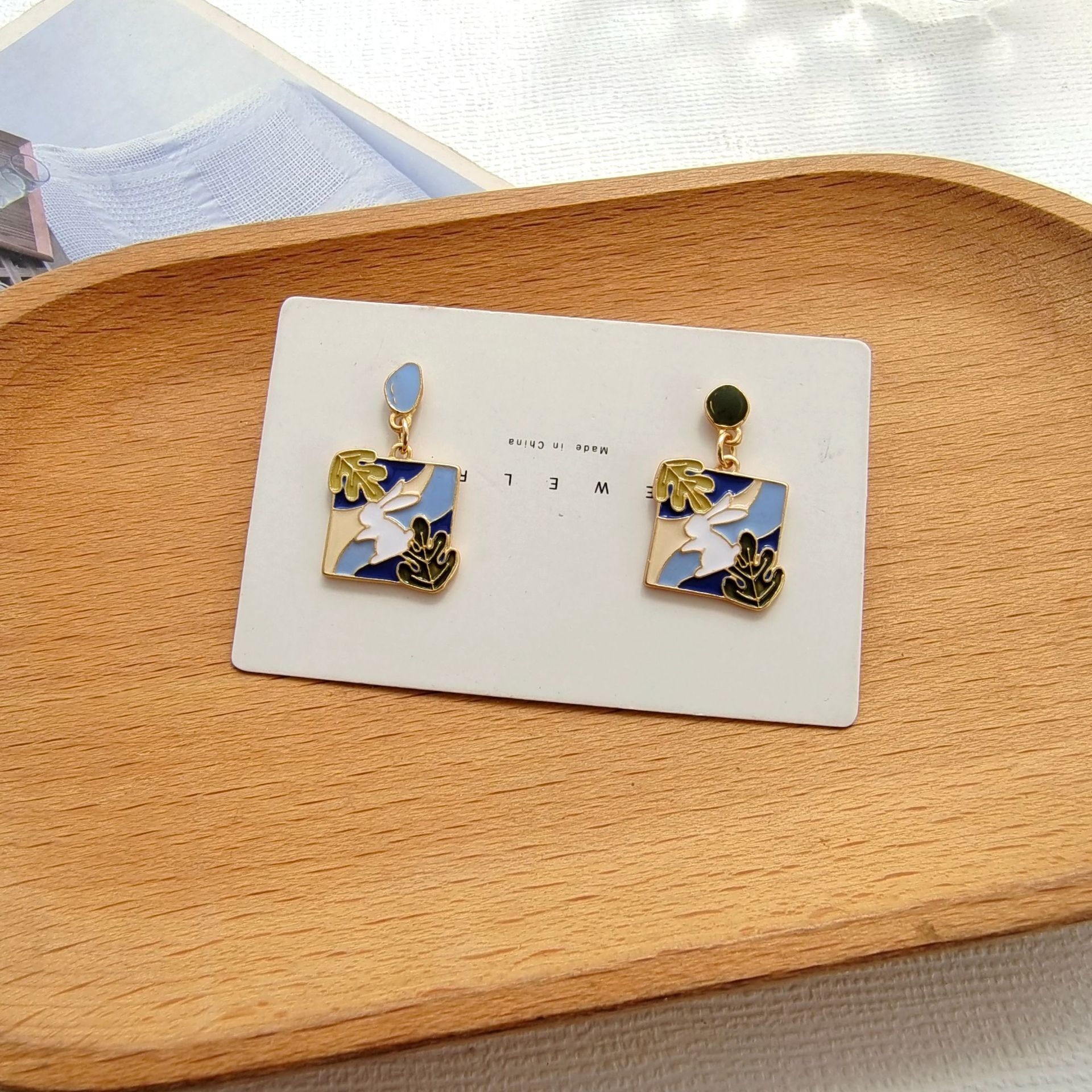 Fashion Rabbit Square Alloy Enamel Earrings display picture 4