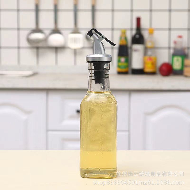 Botella de aceite de vidrio cuadrada a prueba de fugas de cocina grande botella de aceite de vinagre botella de vino botella de spray con marco de hierro