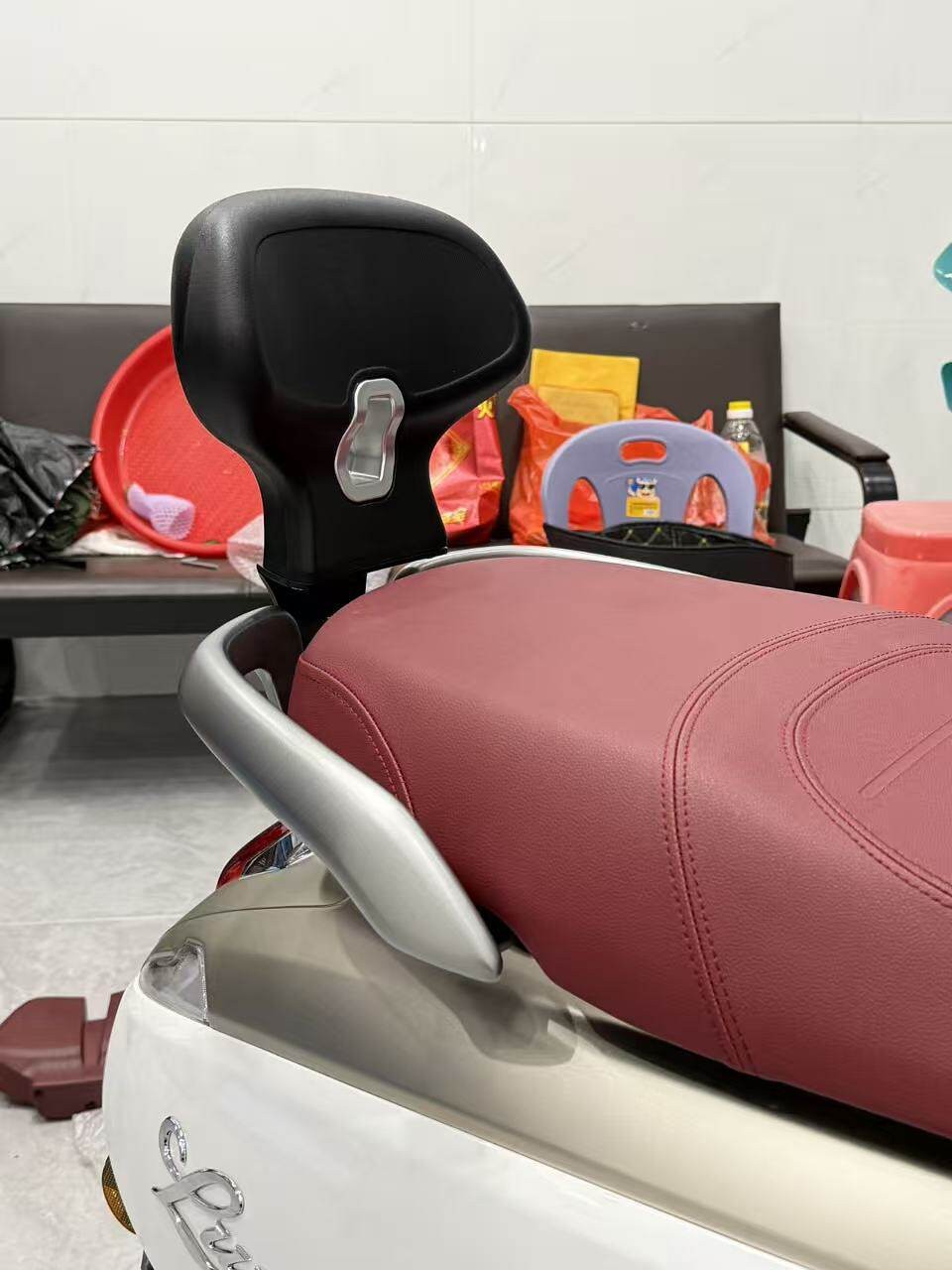 Suitable for Haojue Lumi125 Modified Rear Backrest, Rear Seat Lumbar Support, Passenger Backrest, Cushion Humpbackrest