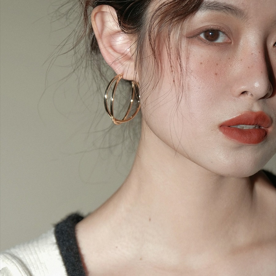 cool style light luxury design sense earrings advanced versatile personality trendy earring eardrop geometric cross rotating ear clip