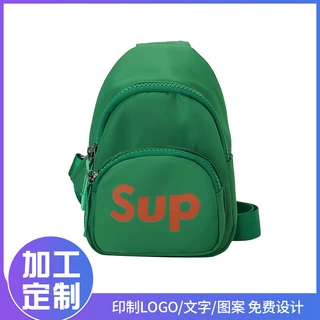 男女童字母时尚小胸包宝宝帆布外出零钱包网红儿童斜挎小背包定制