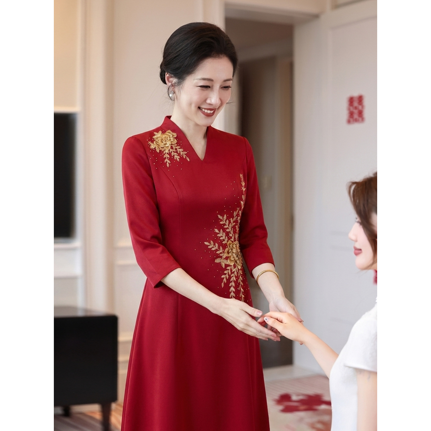 喜婆婆婚宴装遮肚子大码2026新款小个子高贵年轻显瘦结婚妈妈礼服