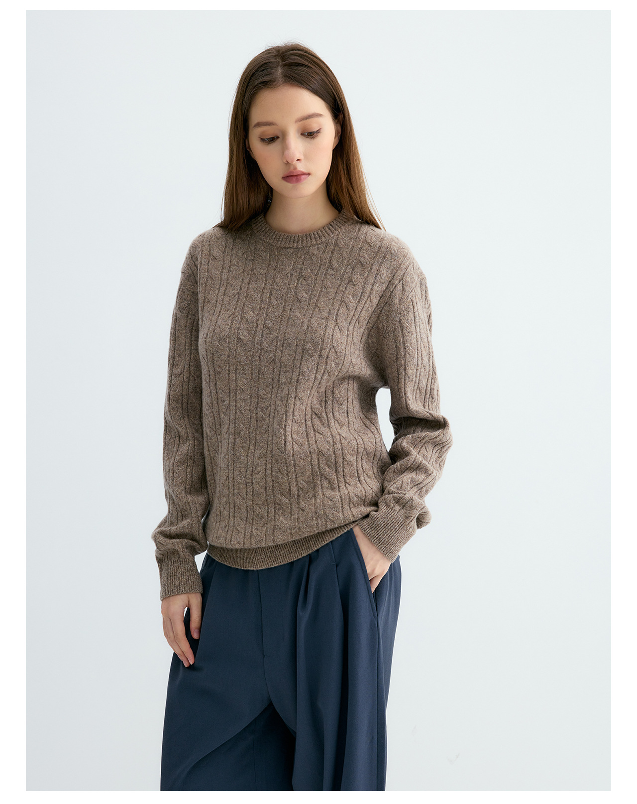 UNF Cable-Knit Crewneck Sweater