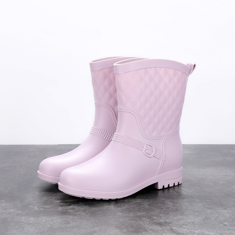Universal cute fashionable winter non-slip slip-ons for students