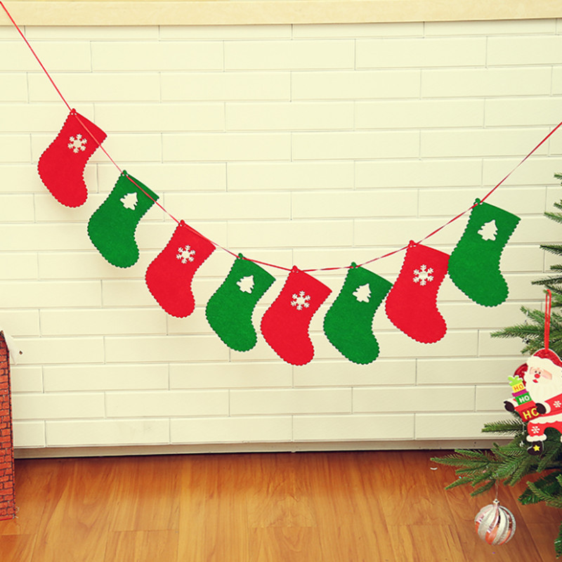 Arrange and decorate garland flag Christmas decorations