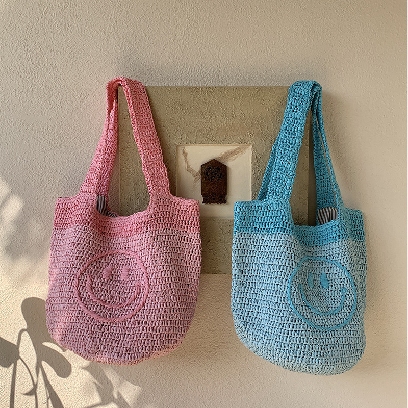 Amazon Cross-Border Hand-Crocheted Bohemian Style Bag, European and American Handmade Crochet Cute Smiling Face Knitted Mini Handbag