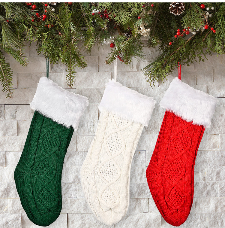 Wholesale Christmas White Raw Edge Knitted Socks Decoration Nihaojewelry display picture 8