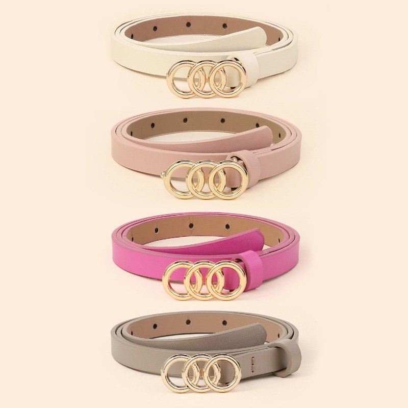 Cinturón femenino estilo coreano, versátil para vestido o jeans, color negro, diseño de tres anillos, moderno y elegante.