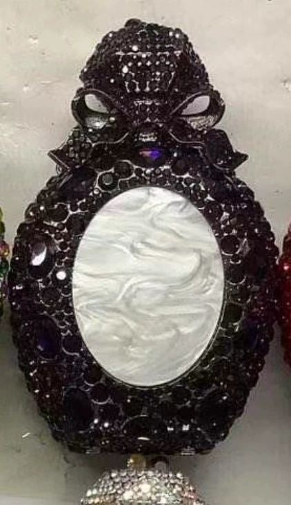 Новая Shell Diamond Dinner Bag Diamond Perfume Bottle Banquet Dress Hand Holding Women's Bag Shell stone bag